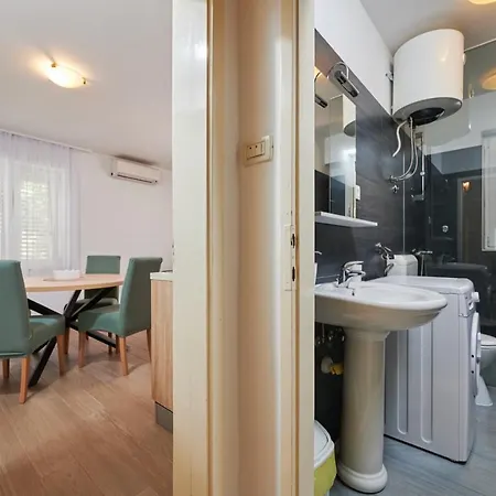 Lägenhet Apartmants Biocic